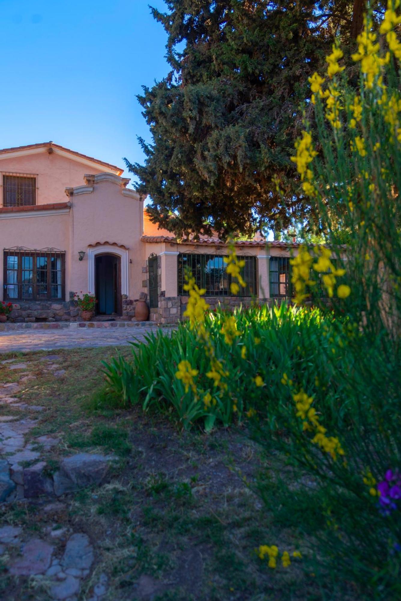 Los Arcabuceros Casa Hotel Boutique Tilcara Esterno foto